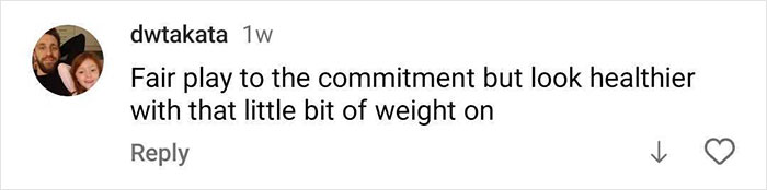 Comment from user dwtakata debating the singer’s physique transformation and its impact on health and appearance. Comment from user dwtakata debating the singer’s physique transformation and its impact on health and appearance.