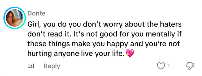 Social media comment about cosmetic surgeries with supportive message. Social media comment about cosmetic surgeries with supportive message.