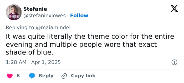 Tweet about theme color at Glen Powell's sister's wedding, noting multiple guests wore the same shade of blue. Tweet about theme color at Glen Powell's sister's wedding, noting multiple guests wore the same shade of blue.
