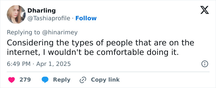 Tweet discussing internet safety regarding a photo, expressing discomfort with sharing it publicly. Tweet discussing internet safety regarding a photo, expressing discomfort with sharing it publicly.