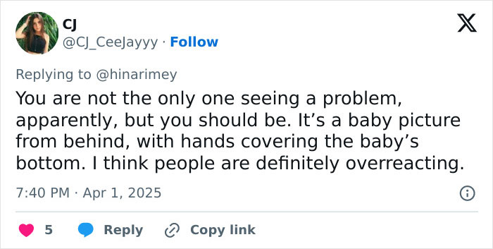 Tweet discussing reactions to a baby photo posted by Justin Bieber. Tweet discussing reactions to a baby photo posted by Justin Bieber.