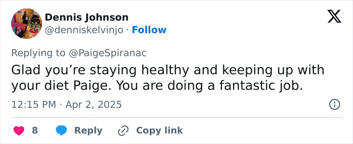 Tweet complimenting a golf influencer on maintaining a healthy lifestyle and body transformation progress. Tweet complimenting a golf influencer on maintaining a healthy lifestyle and body transformation progress.