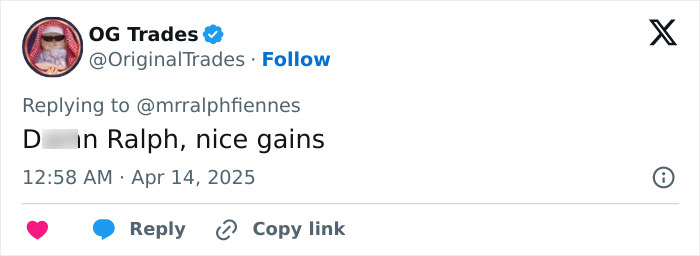 Tweet showing a compliment to Hollywood icon Ralph Fiennes about his impressive physique transformation. Tweet showing a compliment to Hollywood icon Ralph Fiennes about his impressive physique transformation.