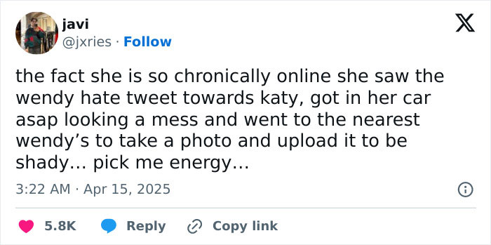 Tweet criticizing response to Wendy’s and Ke$ha mocking Katy Perry, highlighting online behavior. Tweet criticizing response to Wendy’s and Ke$ha mocking Katy Perry, highlighting online behavior.