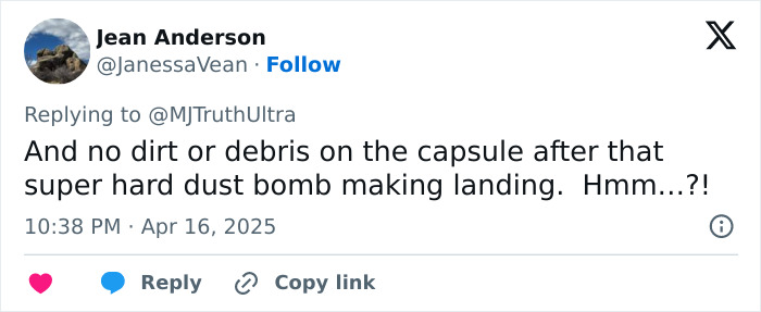 Tweet questioning the authenticity of Blue Origin capsule landing, citing lack of visible dirt or debris. Tweet questioning the authenticity of Blue Origin capsule landing, citing lack of visible dirt or debris.