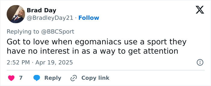 Tweet criticizing celebrity attention-seeking at sports events. Tweet criticizing celebrity attention-seeking at sports events.
