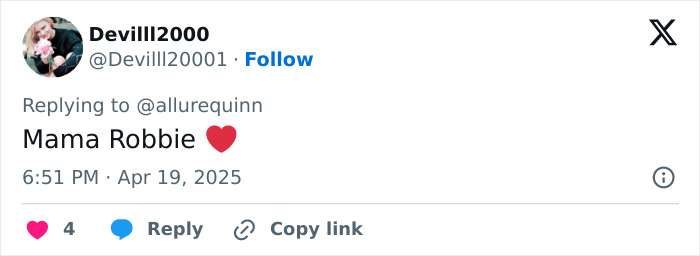 Tweet praising Margot Robbie's postpartum journey with a heart emoji. Tweet praising Margot Robbie's postpartum journey with a heart emoji.