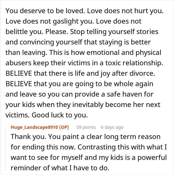 Reddit exchange discussing toxic relationships and emotional abuse. Reddit exchange discussing toxic relationships and emotional abuse.