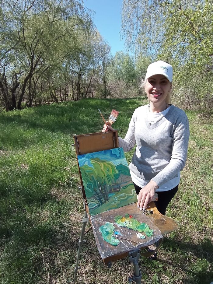 Every Line Is A Story: The Mesmerizing Linear Divisionism Of Oleksandra Malyshko