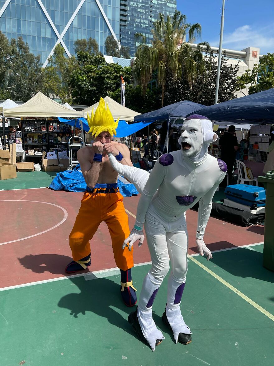 Cursed Dbz Frieza And Adnroids Cosplay To Bring You Back To Your Childhood