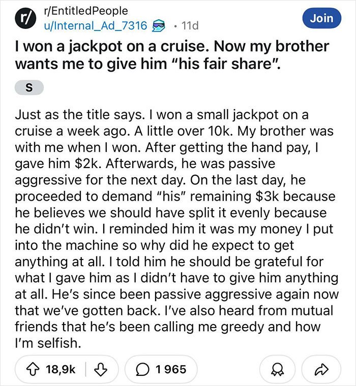Reddit post about cruise jackpot, highlighting issues with self-awareness and family disputes.