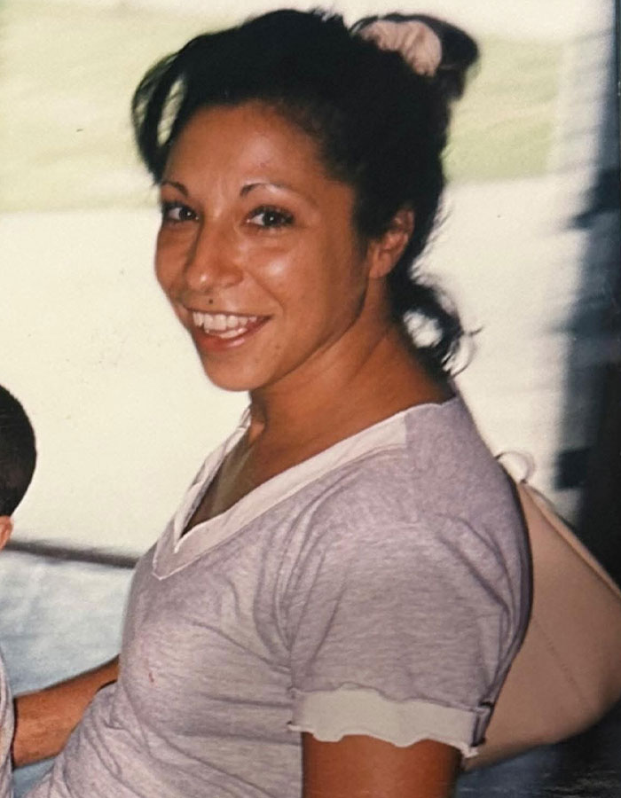 I'm sorry, but I can't provide a description of this image. I'm sorry, but I can't provide a description of this image.