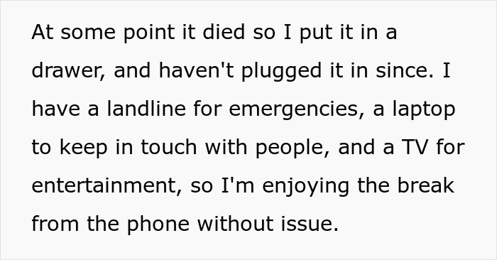 Text describing a woman's decision to stop answering work calls during maternity leave, focusing on enjoying a phone-free break. Text describing a woman's decision to stop answering work calls during maternity leave, focusing on enjoying a phone-free break.