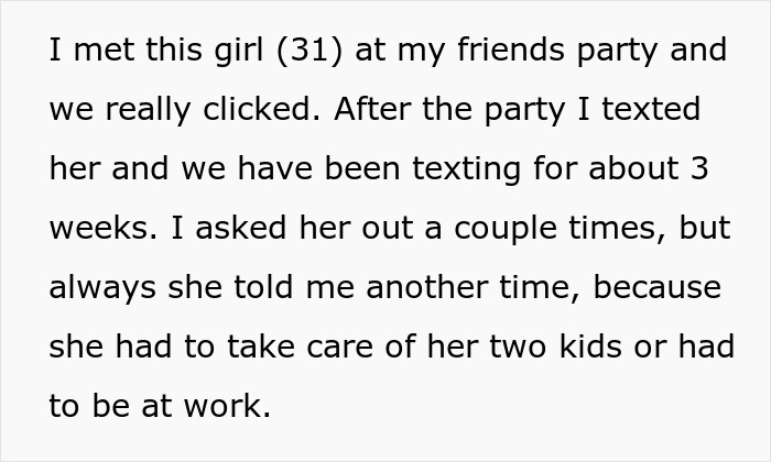 Text message recounting a date with babysitter payment confusion. Text message recounting a date with babysitter payment confusion.