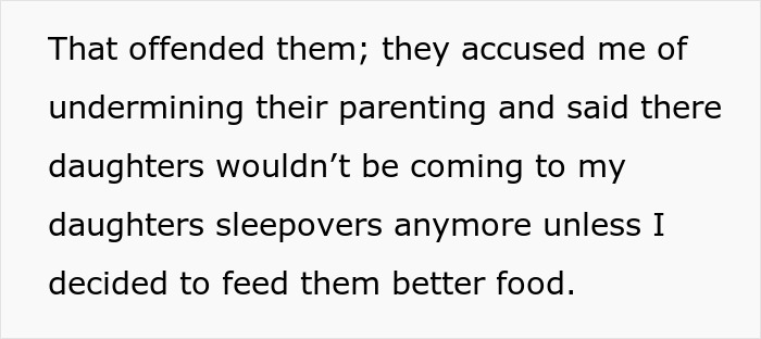 Text screenshot discussing criticism of serving pizza and snacks at a softball sleepover. Text screenshot discussing criticism of serving pizza and snacks at a softball sleepover.