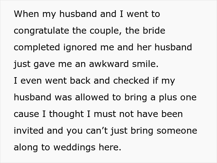 Woman's Green Dress Sparks Major Wedding Controversy, Bride Is Left Fuming Woman's Green Dress Sparks Major Wedding Controversy, Bride Is Left Fuming