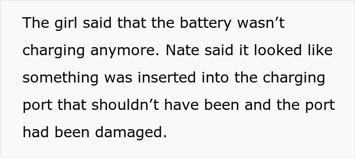 Text about battery charging issues and damaged charging port. Text about battery charging issues and damaged charging port.