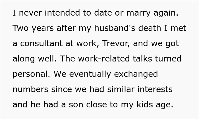 Text discussing a woman dating after her husband's death and forming a connection at work. Text discussing a woman dating after her husband's death and forming a connection at work.