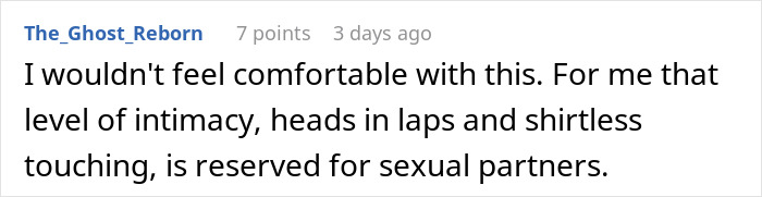 Reddit comment discussing discomfort with intimacy levels in parent-child relationships. Reddit comment discussing discomfort with intimacy levels in parent-child relationships.