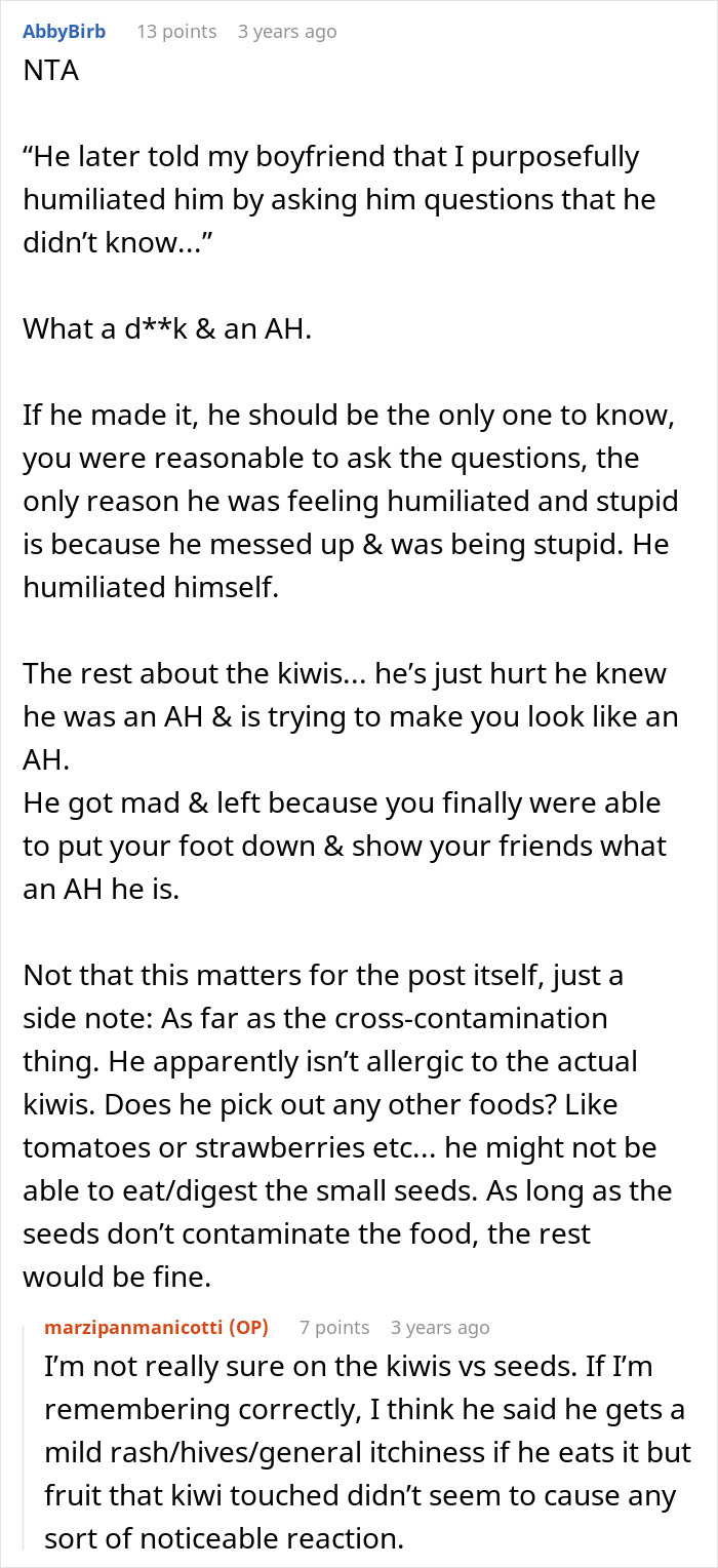 Reddit comment discussing a gluten-free meal incident and a friend's reaction to cross-contamination concerns. Reddit comment discussing a gluten-free meal incident and a friend's reaction to cross-contamination concerns.