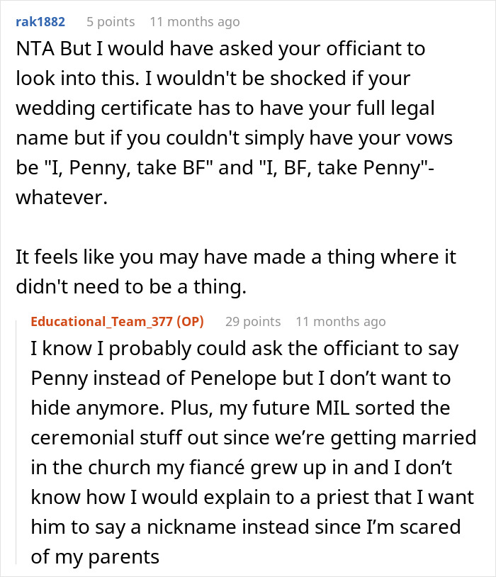 Reddit comments discussing wedding name change secrecy and officiant's role. Reddit comments discussing wedding name change secrecy and officiant's role.