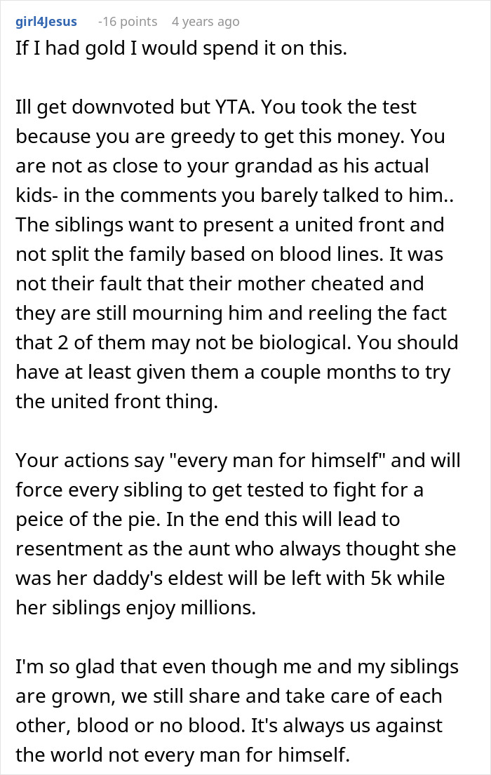 Comment discussing grandpa's petty will, family drama, and ex-wife's affairs, highlighting sibling unity and inheritance conflict. Comment discussing grandpa's petty will, family drama, and ex-wife's affairs, highlighting sibling unity and inheritance conflict.