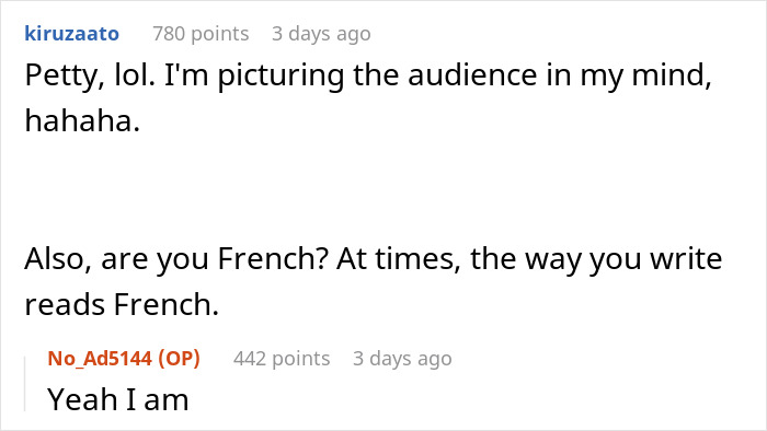 Comments discussing event manager's behavior and audience reaction, with mention of French writing style. Comments discussing event manager's behavior and audience reaction, with mention of French writing style.