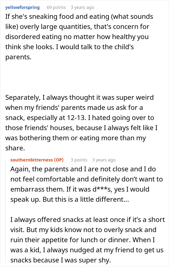 Reddit comments discussing a daughter's friend frequently raiding the pantry, raising concerns about her home life. Reddit comments discussing a daughter's friend frequently raiding the pantry, raising concerns about her home life.
