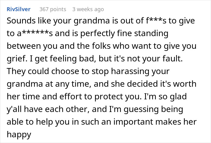 Text exchange about relationship and family dynamics, focusing on conflict and support. Text exchange about relationship and family dynamics, focusing on conflict and support.