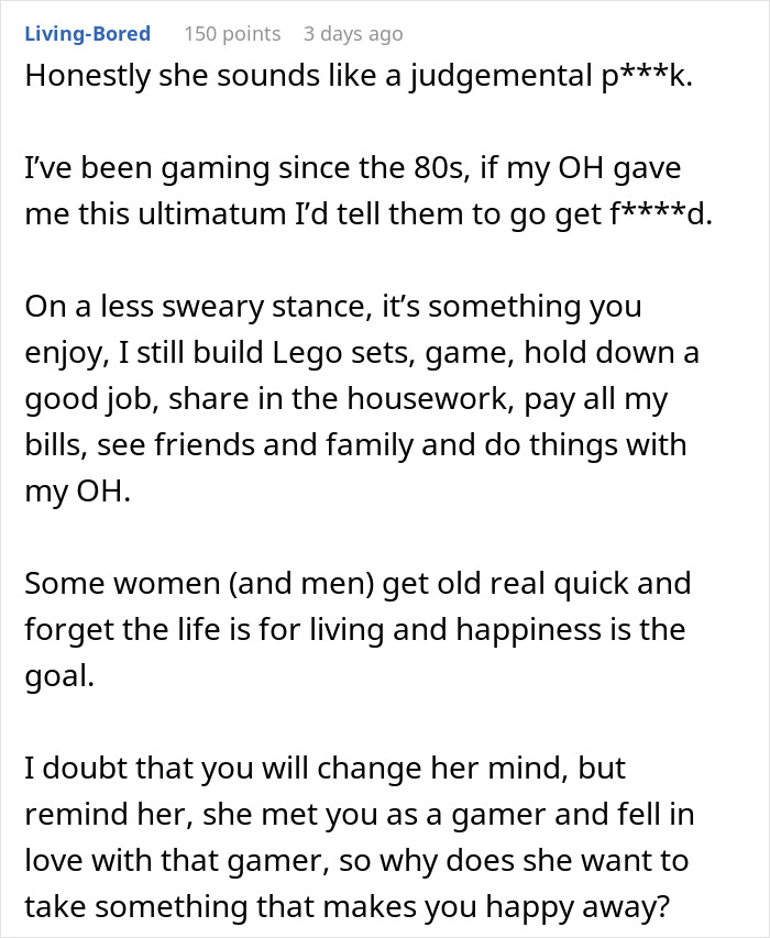 Text about video games being enjoyable, with a discussion on maintaining interests and happiness in relationships. Text about video games being enjoyable, with a discussion on maintaining interests and happiness in relationships.