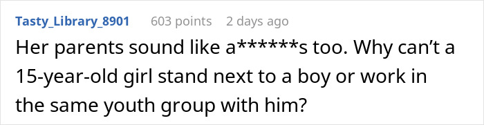 Screenshot of a Reddit comment discussing family drama involving an aunt and refusal to babysit kids. Screenshot of a Reddit comment discussing family drama involving an aunt and refusal to babysit kids.