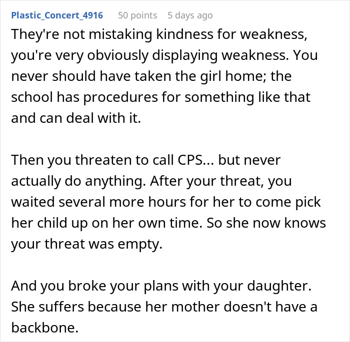 Reddit comment discussing a woman’s response to assumptions about babysitting, play dates, and perceived weakness. Reddit comment discussing a woman’s response to assumptions about babysitting, play dates, and perceived weakness.