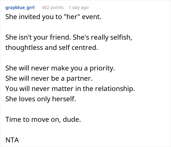 Text screenshot discussing a selfish girlfriend turning a birthday dinner into her event. Text screenshot discussing a selfish girlfriend turning a birthday dinner into her event.