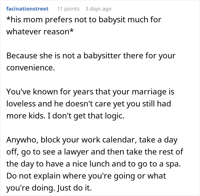 Text comment discussing a man's anniversary plans with his mom instead of his wife. Text comment discussing a man's anniversary plans with his mom instead of his wife.