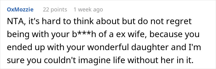 Screenshot of an online comment defending a dad who supports his bi daughter amid family conflict and divorce threats.