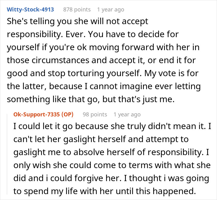 Reddit discussion about weighted blanket incident involving dog's death and responsibility. Reddit discussion about weighted blanket incident involving dog's death and responsibility.