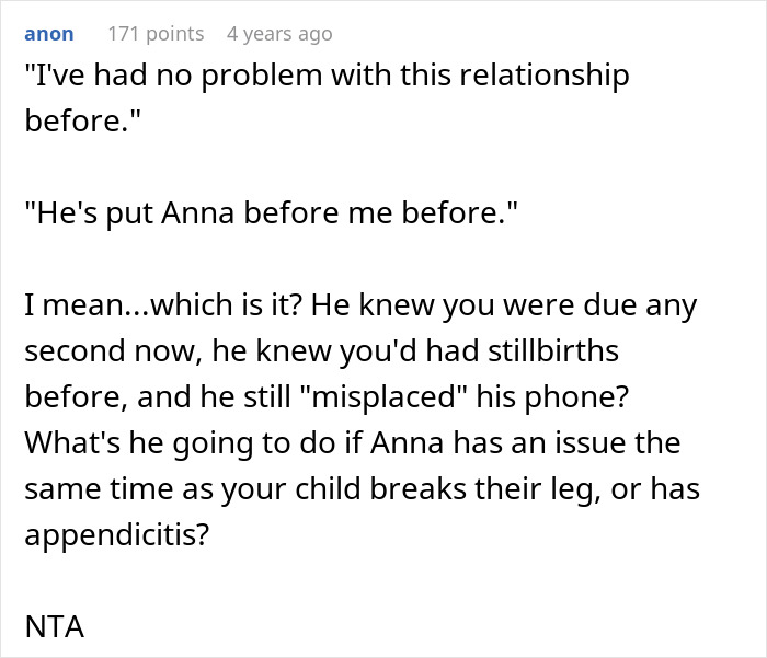 Reddit comment discussing a husband prioritizing his female friend over his wife's childbirth. Reddit comment discussing a husband prioritizing his female friend over his wife's childbirth.