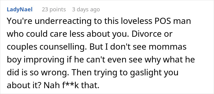 Text comment criticizing a man's choice to plan an anniversary date with his mom instead of his wife. Text comment criticizing a man's choice to plan an anniversary date with his mom instead of his wife.