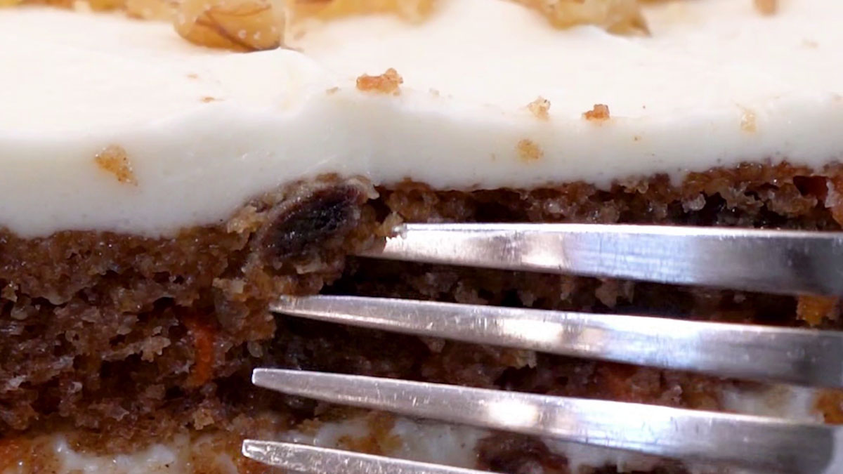 Foodies Express Despair At Costco Carrot Cake’s Unexpected Ingredient That Sabotages Its Taste