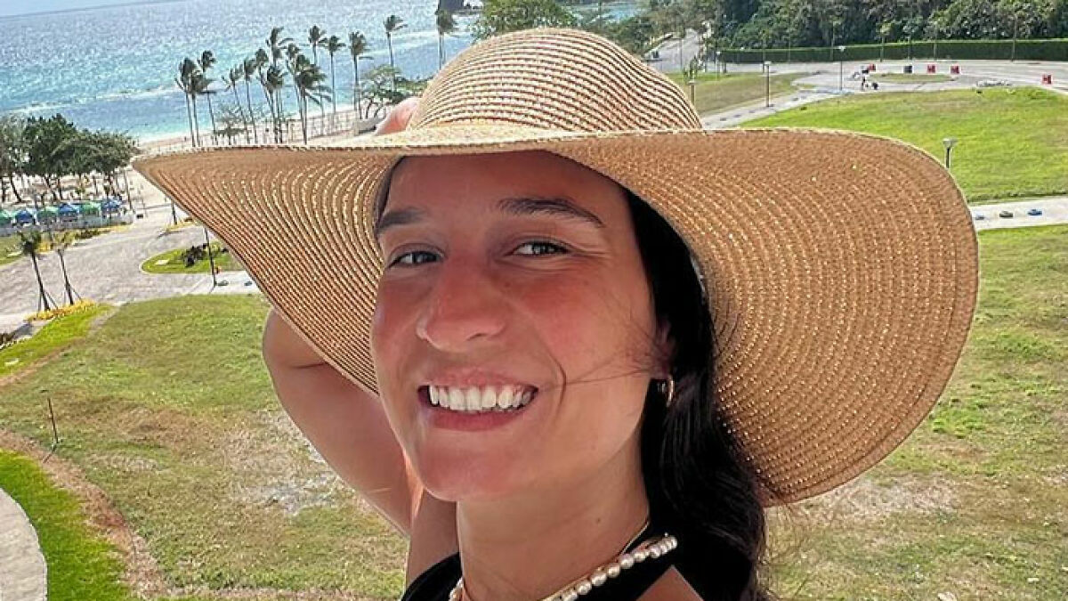 “She Couldn’t Walk, Talk, or Eat”: 28YO Woman Passes Away Due To Mysterious Illness While Traveling