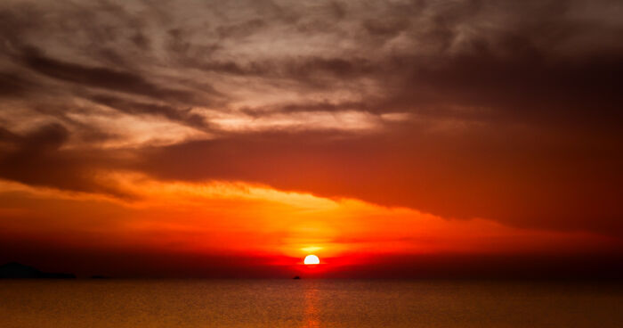 5 Magical Reasons Why Watching Sunsets Should Be Your Daily Ritual