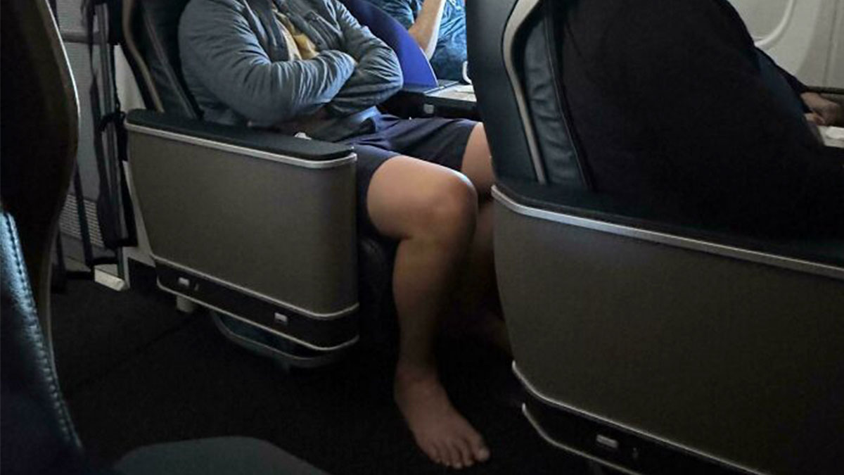 These 50 Pics Prove That We’re In The Middle Of A Selfishness And Entitlement Epidemic (March Edition)