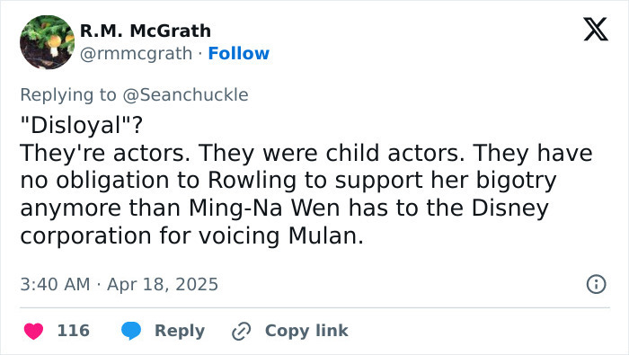 Tweet criticizing JK Rowling's views on trans issues and discussing actors' obligations. Tweet criticizing JK Rowling's views on trans issues and discussing actors' obligations.