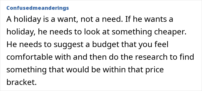 Text advising on budgeting for holidays amidst mortgage concerns. Text advising on budgeting for holidays amidst mortgage concerns.