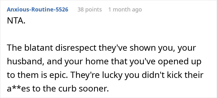 “All Hell Broke Loose”: Woman Defends Her Husband, Kicks Brother And His Pregnant GF Out “All Hell Broke Loose”: Woman Defends Her Husband, Kicks Brother And His Pregnant GF Out