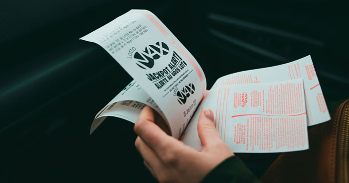 “AITAH For Telling My Wife We Either Share Our Lotto Winnings Or We Separate?”