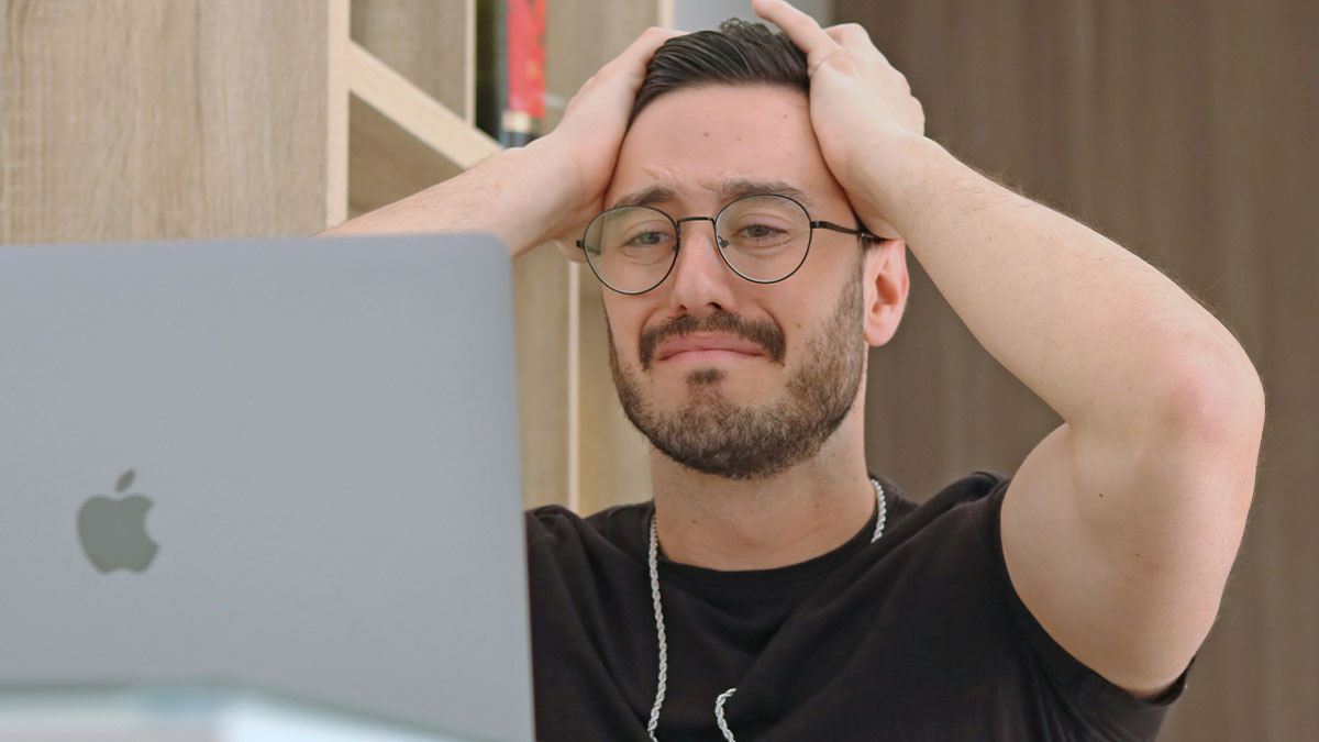 Person Makes “Stupid Money” Working 5 Hours A Week After Outsmarting The System: “It’s Draining”