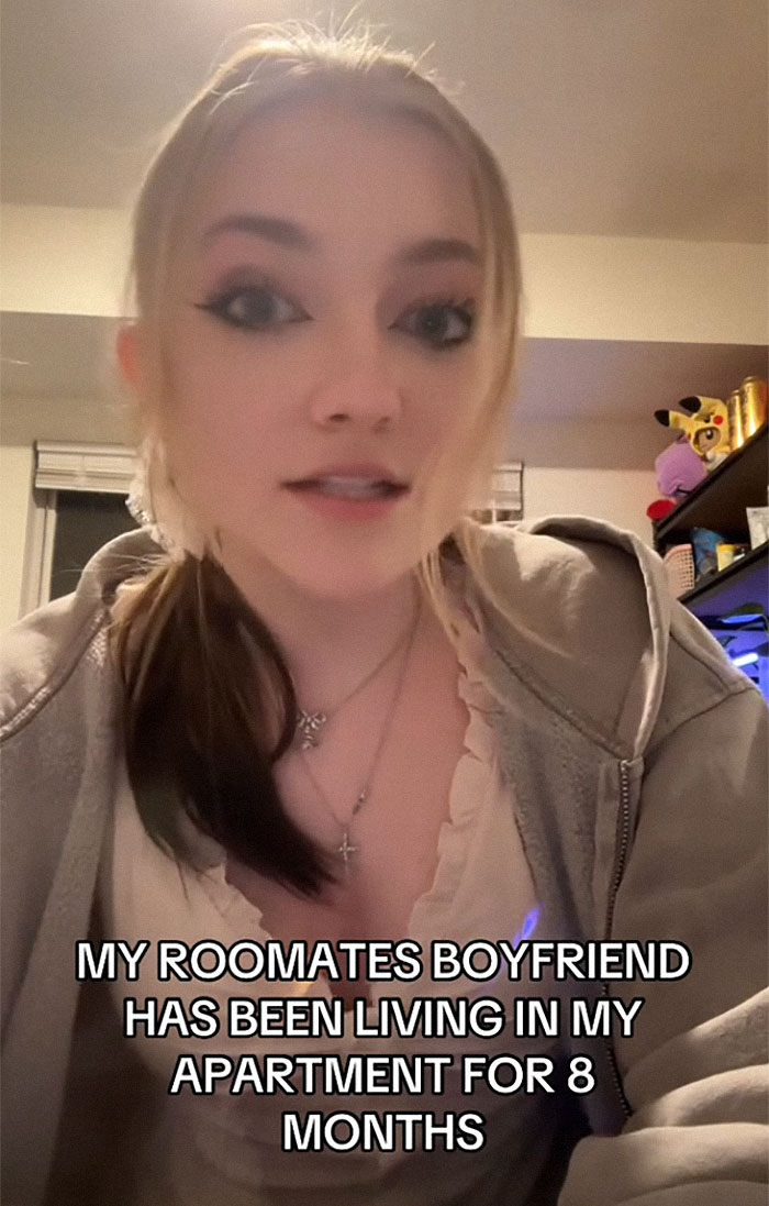 Young woman discussing roommate's boyfriend issues online, seeking advice. Young woman discussing roommate's boyfriend issues online, seeking advice.