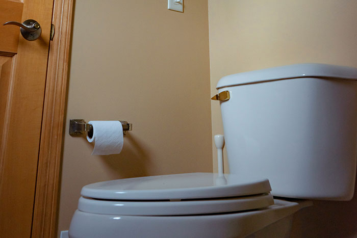 Guests Share What Dirty Spots In A Home They Notice The Most And Point Out These 41