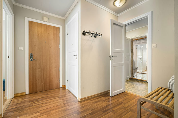 Guests Share What Dirty Spots In A Home They Notice The Most And Point Out These 41